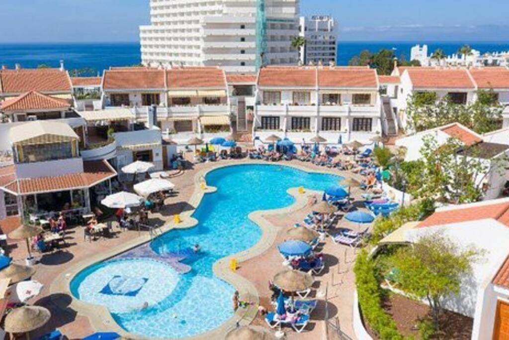 Comfortable Centrally Located Apartment Playa Feñabe Bagian luar foto